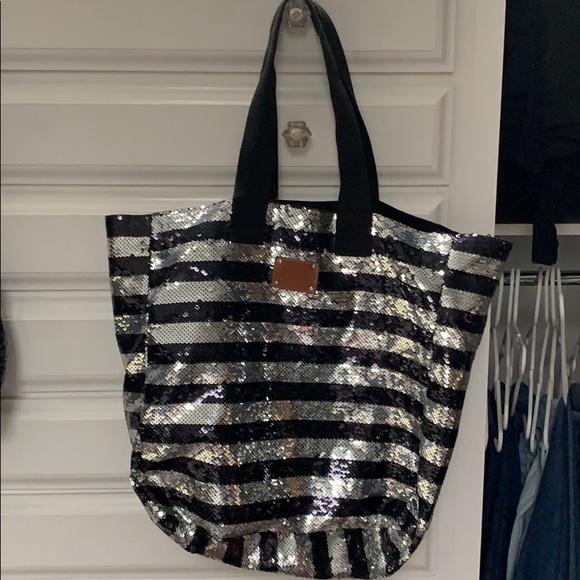 Victoria Secret sequin bag - Picture 2 of 3